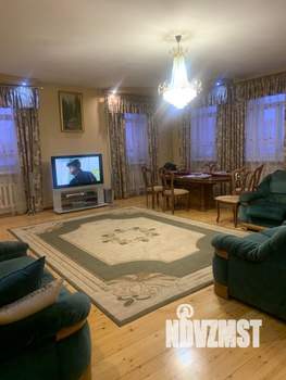 Коттедж 592м², 3-этажный, участок 9 сот.  