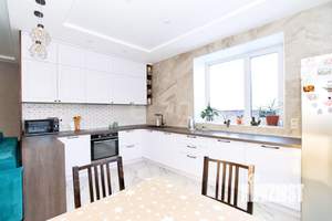 Дом 255м&sup2;, 2-этажный, участок 19 сот.  