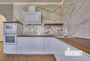 Дом 149м&sup2;, 2-этажный, участок 6 сот.  