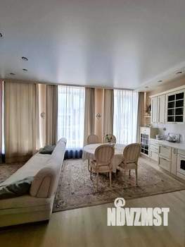 Таунхаус 296м&sup2;, 3-этажный, участок 2 сот.  