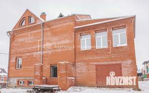 Дом 252м², 2-этажный, участок 10 сот.  