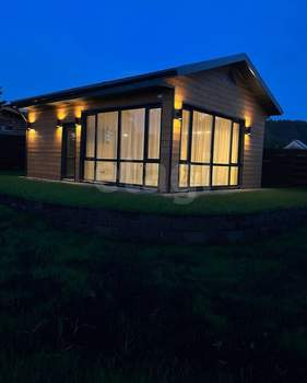 Дом 152м², 2-этажный, участок 9 сот.  