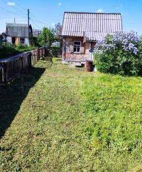 Дом 20м&sup2;, 2-этажный, участок 4 сот.  