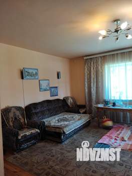 Коттедж 199м&sup2;, 2-этажный, участок 18 сот.  