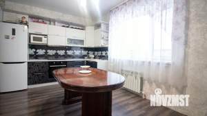 Коттедж 156м², 2-этажный, участок 9 сот.  