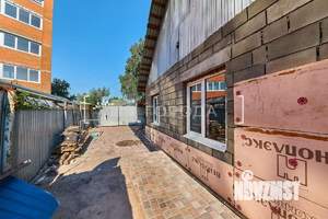 Дом 65м&sup2;, 1-этажный, участок 5 сот.  