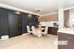 Дом 190м&sup2;, 2-этажный, участок 5 сот.  