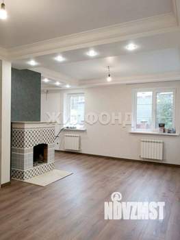 Дом 151м², 2-этажный, участок 14 сот.  