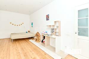 Дом 317м&sup2;, 2-этажный, участок 13 сот.  