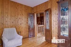 Дом 120м&sup2;, 3-этажный, участок 6 сот.  