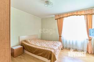 Дом 279м², 2-этажный, участок 15 сот.  