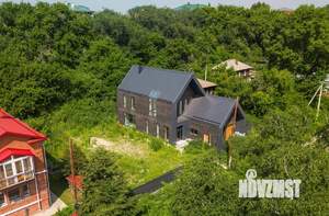 Дом 264м², 2-этажный, участок 14 сот.  