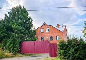 Дом 372м&sup2;, 3-этажный, участок 10 сот.  