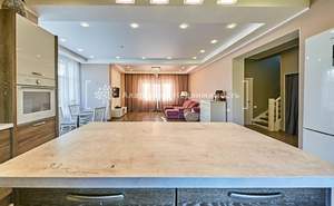 Дом 170м², 2-этажный, участок 10 сот.  