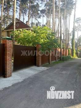 Дом 151м², 2-этажный, участок 14 сот.  