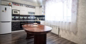 Дом 156м², 2-этажный, участок 9 сот.  