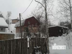 Дом 180м&sup2;, 3-этажный, участок 8 сот.  