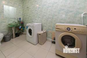 Дом 161м², 3-этажный, участок 8 сот.  