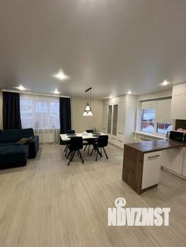 Коттедж 189м&sup2;, 2-этажный, участок 6 сот.  