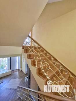 Таунхаус 296м&sup2;, 3-этажный, участок 2 сот.  