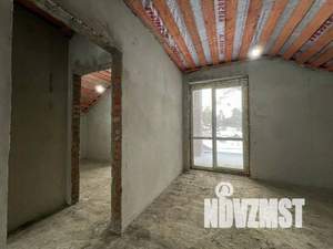 Коттедж 223м&sup2;, 2-этажный, участок 5 сот.  