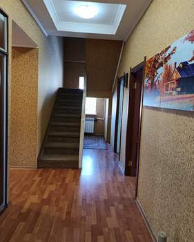 Дом 216м&sup2;, 2-этажный, участок 7 сот.  