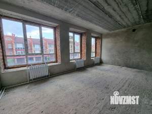 Таунхаус 162м&sup2;, 3-этажный, участок 1 сот.  