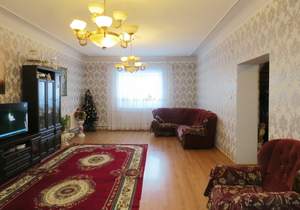 Дом 227м&sup2;, 2-этажный, участок 11 сот.  