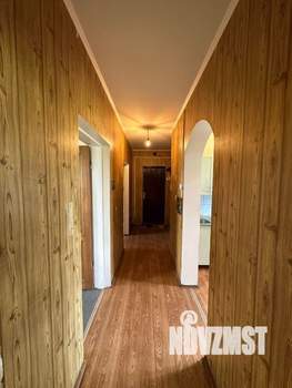 Дом 108м&sup2;, 2-этажный, участок 8 сот.  