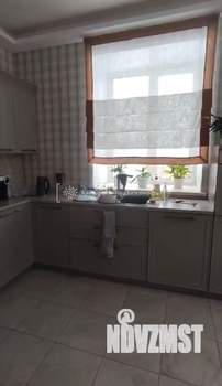 Дом 420м&sup2;, 2-этажный, участок 10 сот.  