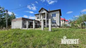 Дом 341м², 3-этажный, участок 10 сот.  