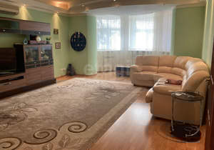 Дом 292м&sup2;, 2-этажный, участок 5 сот.  