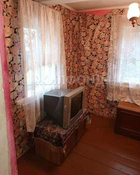 Дом 30м², 2-этажный, участок 6 сот.  