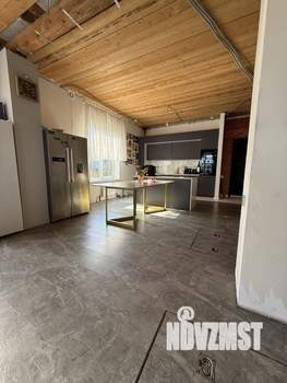 Дом 225м², 2-этажный, участок 8 сот.  