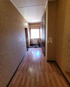 Дом 180м&sup2;, 2-этажный, участок 6 сот.  