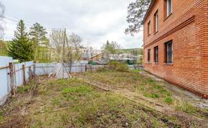 Дом 370м&sup2;, 2-этажный, участок 9 сот.  