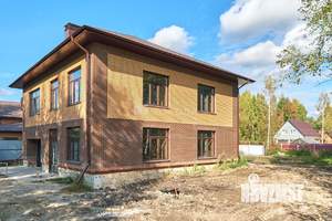 Дом 236м², 2-этажный, участок 9 сот.  