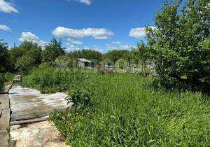 Дом 12м&sup2;, 2-этажный, участок 3 сот.  