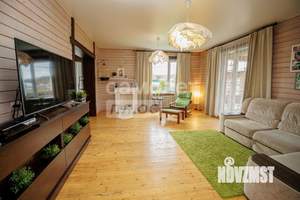 Дом 160м², 2-этажный, участок 10 сот.  