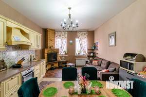 Дом 180м², 3-этажный, участок 2 сот.  