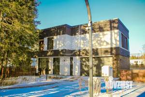 Дом 270м&sup2;, 2-этажный, участок 15 сот.  