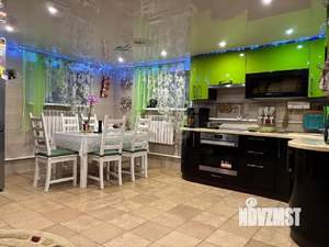 Дом 192м&sup2;, 3-этажный, участок 15 сот.  