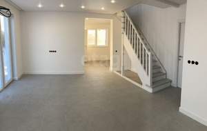 Дом 111м², 2-этажный, участок 6 сот.  