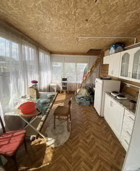 Дом 50м&sup2;, 2-этажный, участок 6 сот.  