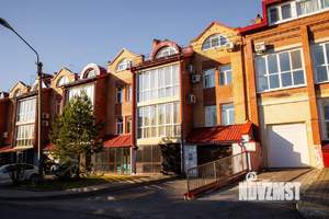 Таунхаус 188м², 10-этажный, участок 0 сот.  