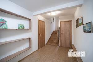 Таунхаус 200м², 3-этажный, участок 3 сот.  