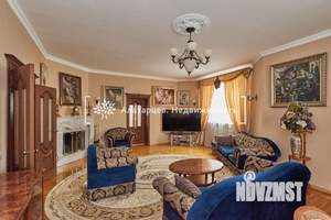 Дом 379м², 3-этажный, участок 11 сот.  