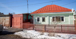 Дом 40м², 2-этажный, участок 3 сот.  