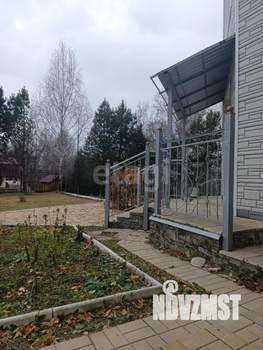 Дом 374м², 3-этажный, участок 10 сот.  