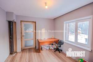 Дом 185м², 3-этажный, участок 4 сот.  
